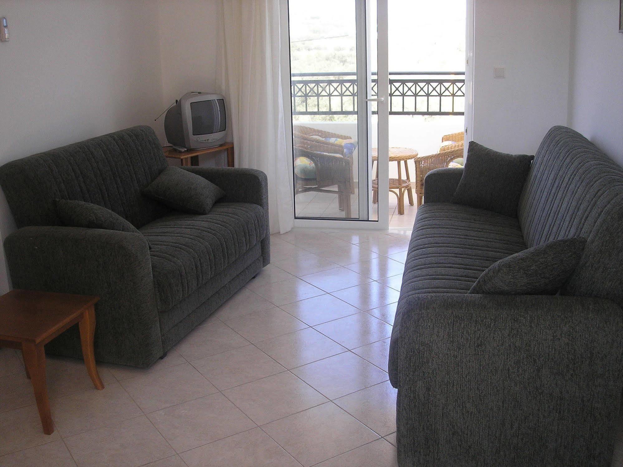 Nephele Apartments Faliraki Eksteriør bilde